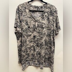 4 for $25 🐆 Penningtons Animal Print Short Sleeve Top 🐆 - 3x